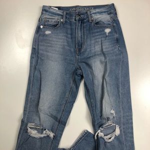 American Eagle Distressed Mom Jeans Size 0